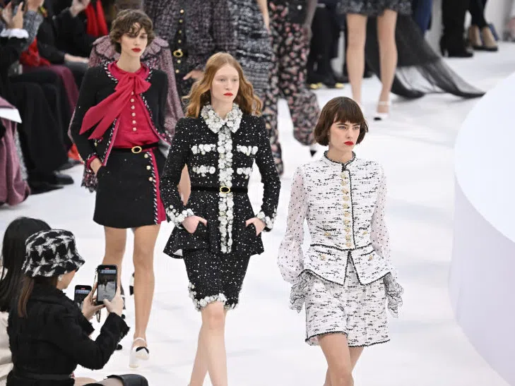 Безкрайно движение: Chanel Haute Couture пролет-лято 2025